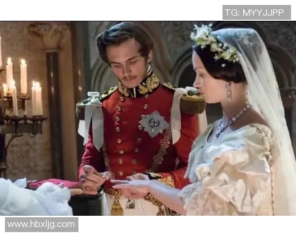 足球明星们的浪漫爱情故事视频揭示他们背后的感人情感与甜蜜瞬间 足球明星们的浪漫爱情故事视频揭示他们背后的感人情感与甜蜜瞬间